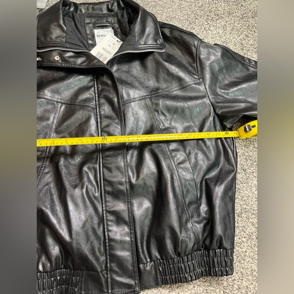 Bershka NWT 90s Leather effect Oversized Faux Leather Bomber Jacket Sz M - Picture 11 of 12